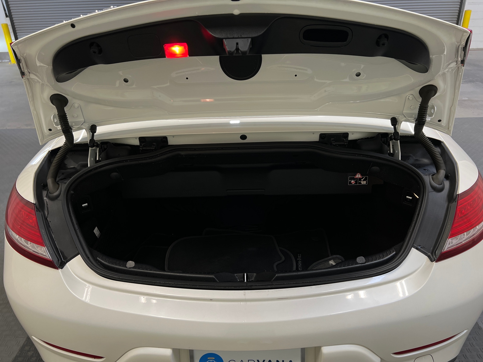 Thumbnail: 2017 Mercedes-Benz C-Class - 6