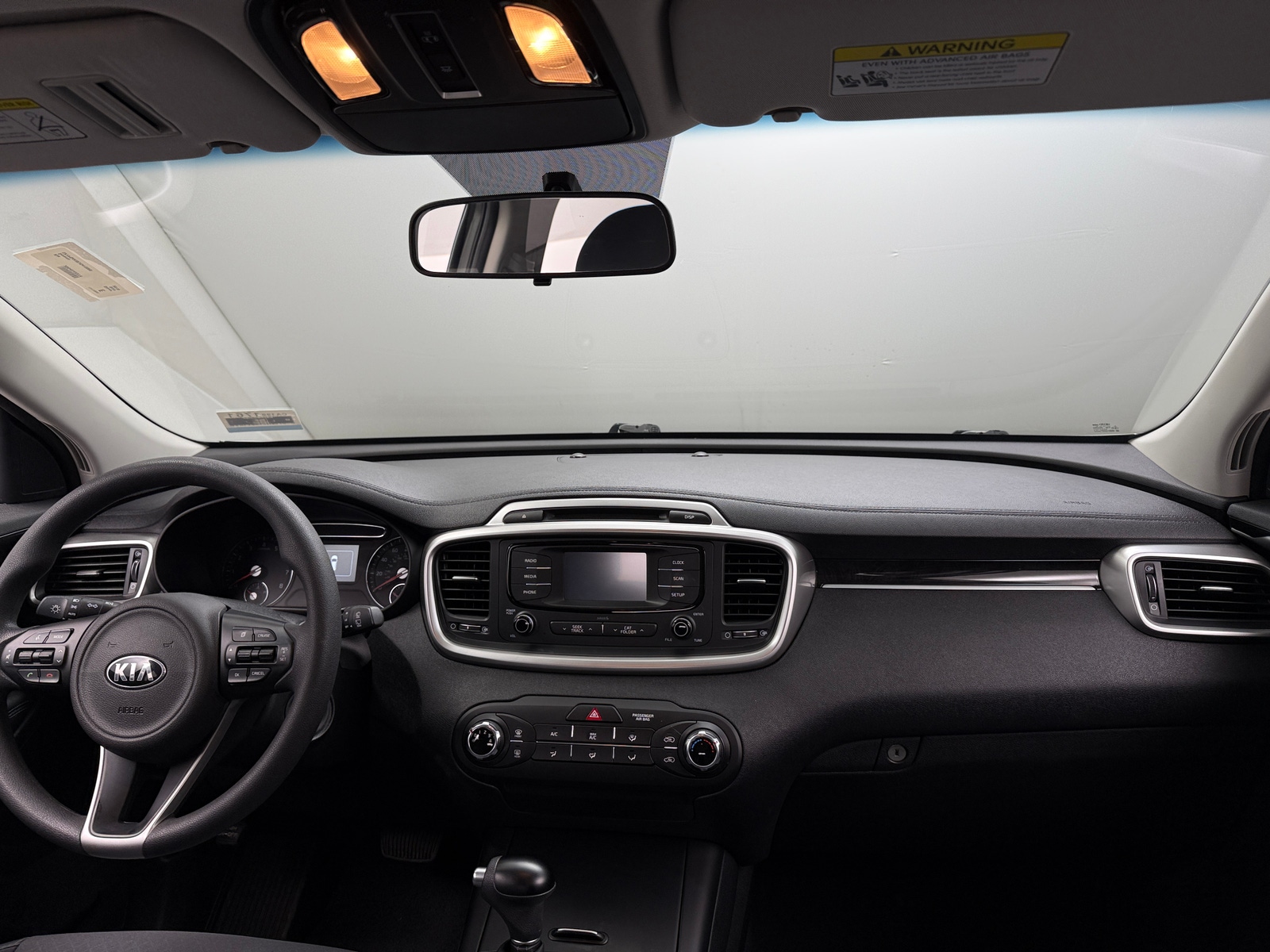 Thumbnail: 2018 Kia Sorento - 3