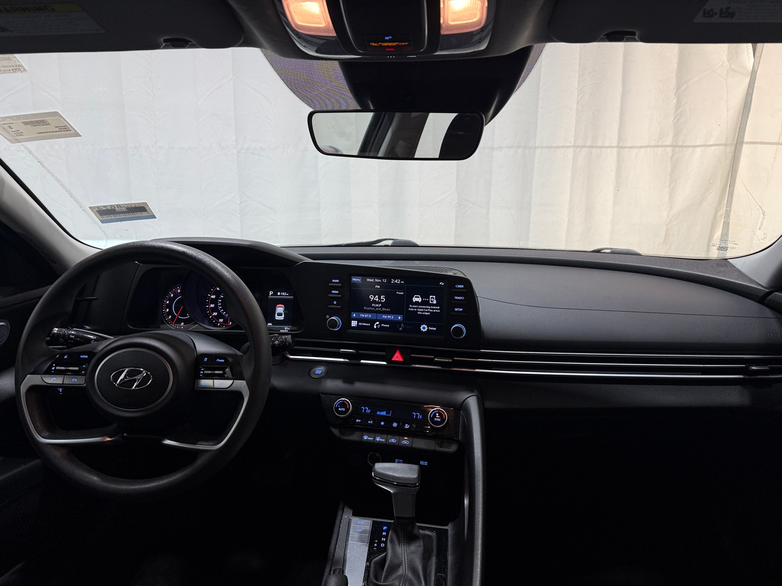 Thumbnail: 2023 Hyundai Elantra - 3