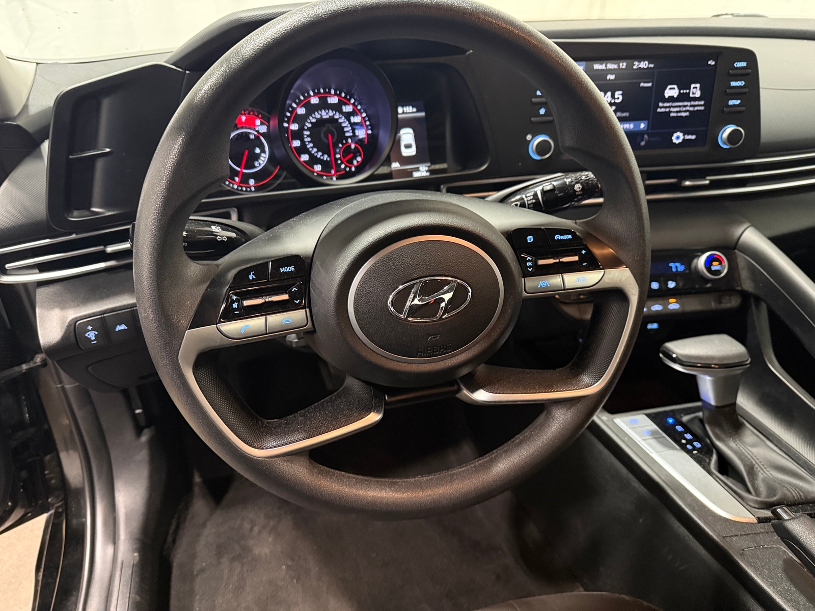 Thumbnail: 2023 Hyundai Elantra - 5