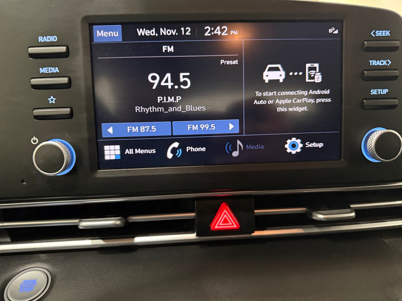 Thumbnail: 2023 Hyundai Elantra - 4