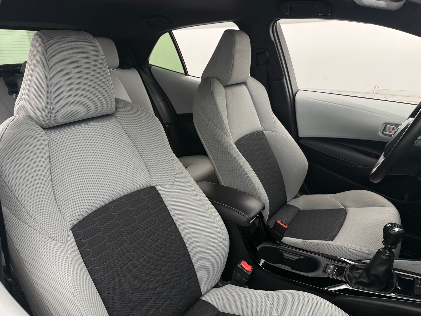 Thumbnail: 2022 Toyota Corolla - 2