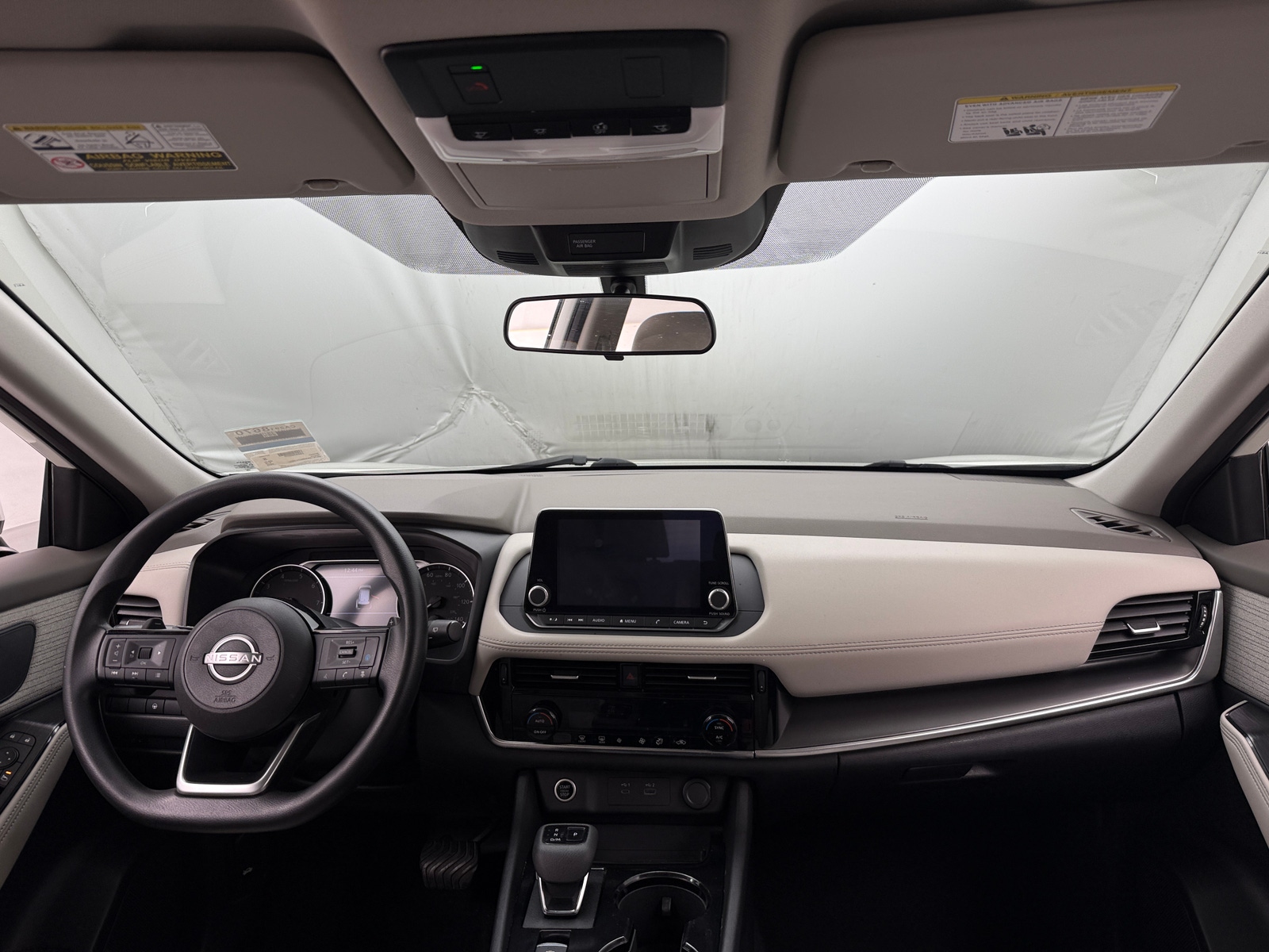 Thumbnail: 2022 Nissan Rogue - 3