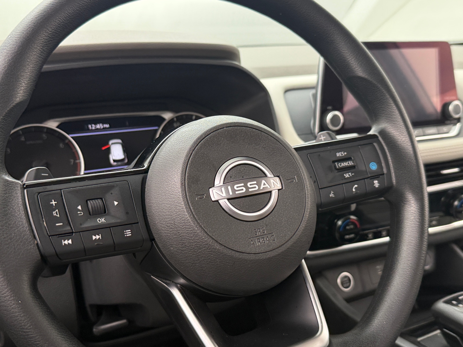 Thumbnail: 2022 Nissan Rogue - 5