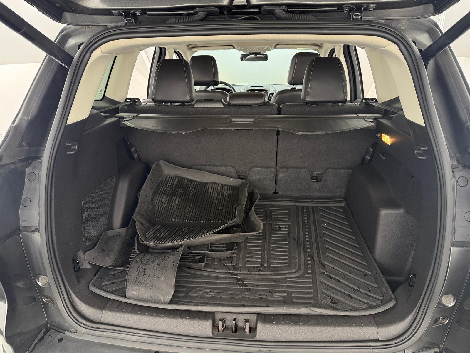 Thumbnail: 2017 Ford Escape - 6