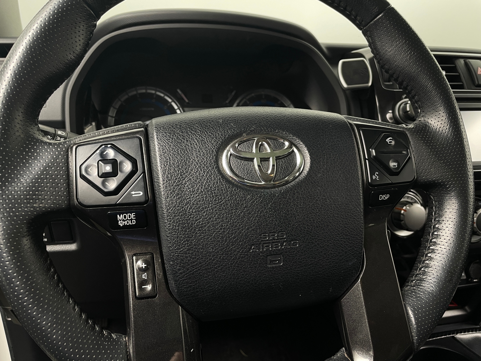 Thumbnail: 2019 Toyota 4Runner - 4