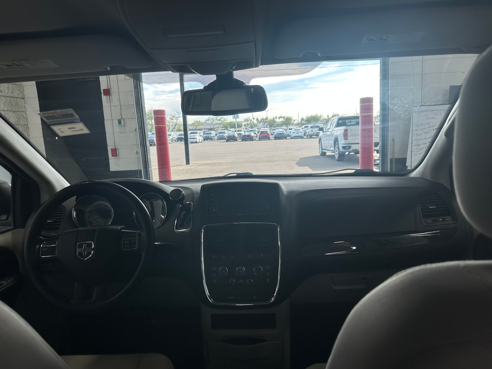 Thumbnail: 2019 Dodge Grand Caravan - 3