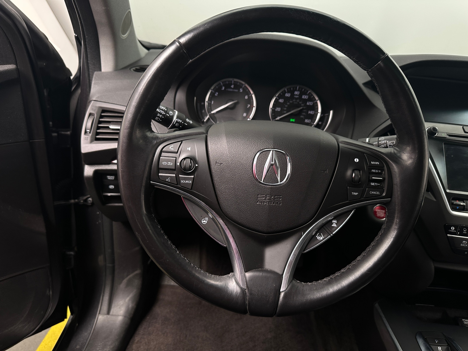 Thumbnail: 2017 Acura MDX - 4