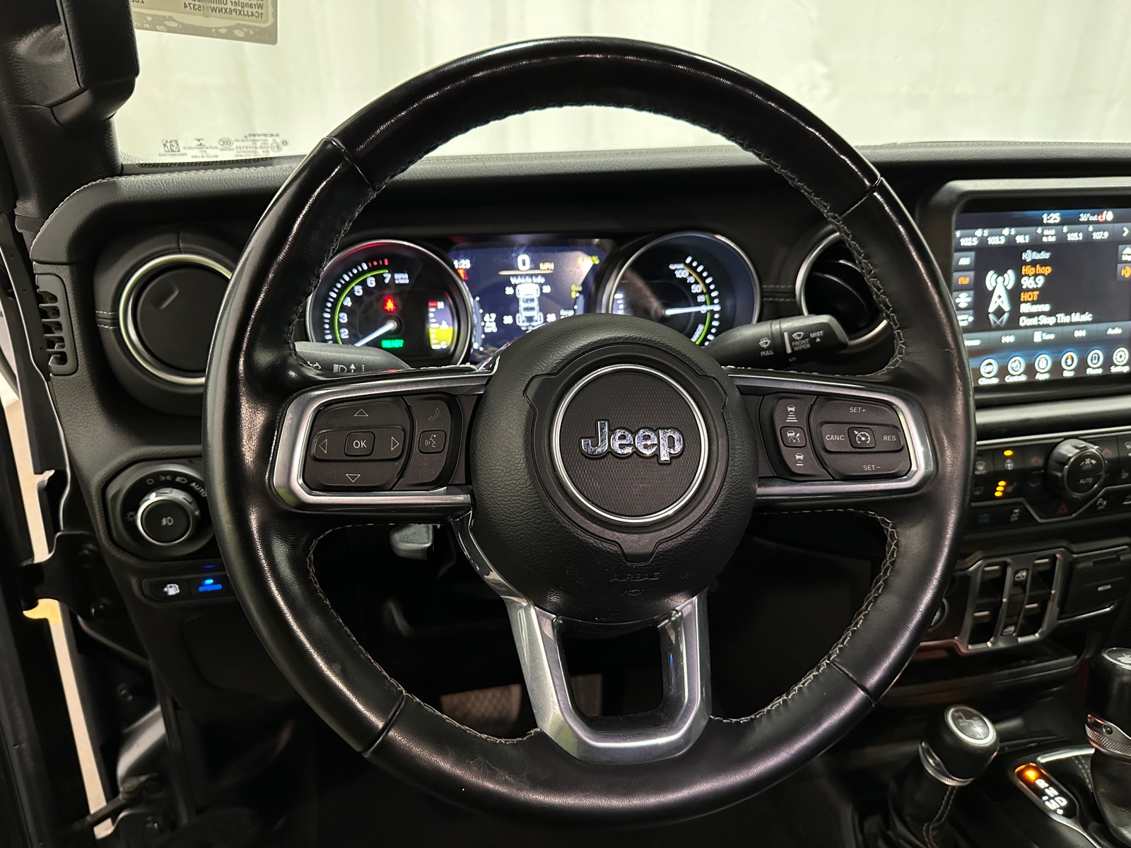 Thumbnail: 2022 Jeep Wrangler - 4