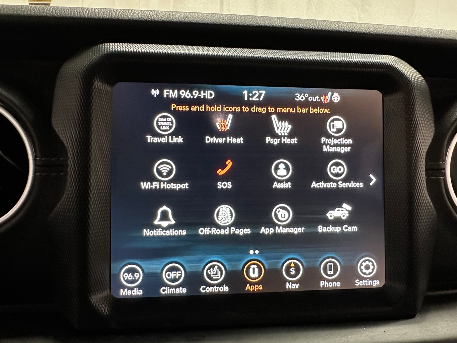 Thumbnail: 2022 Jeep Wrangler - 3