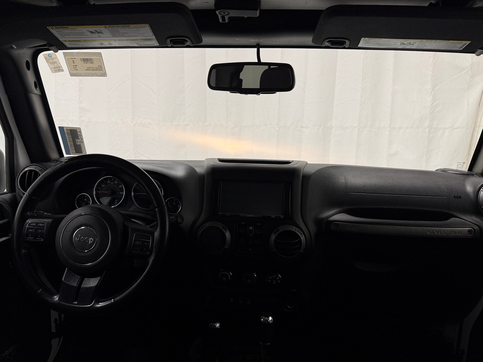 Thumbnail: 2017 Jeep Wrangler - 3