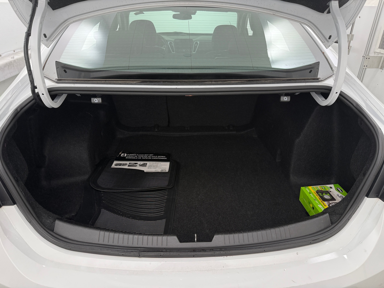 Thumbnail: 2024 Chevrolet Malibu - 7