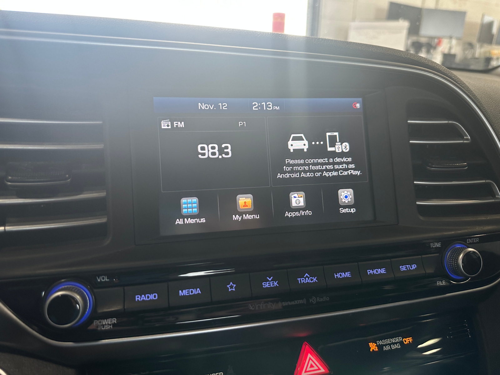 Thumbnail: 2020 Hyundai Elantra - 3