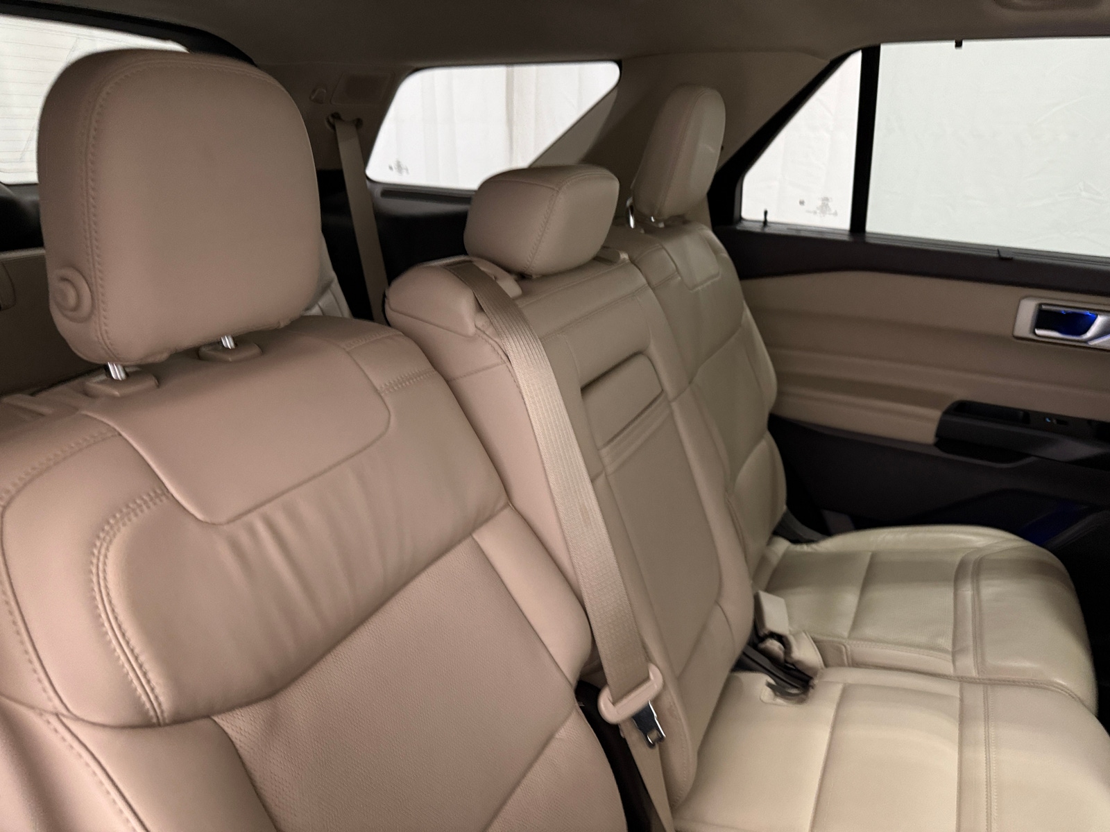 Thumbnail: 2020 Ford Explorer - 5