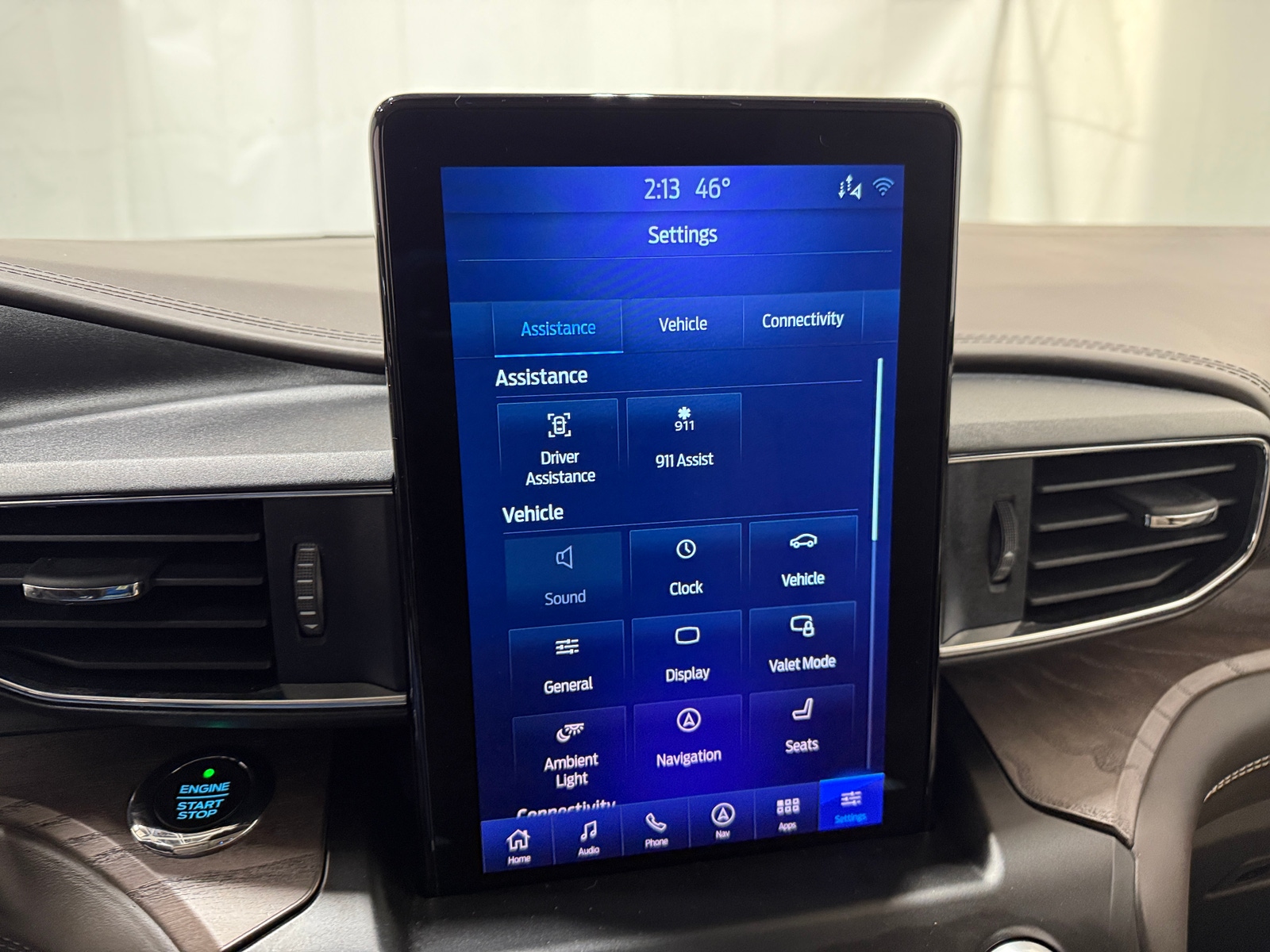 Thumbnail: 2020 Ford Explorer - 3