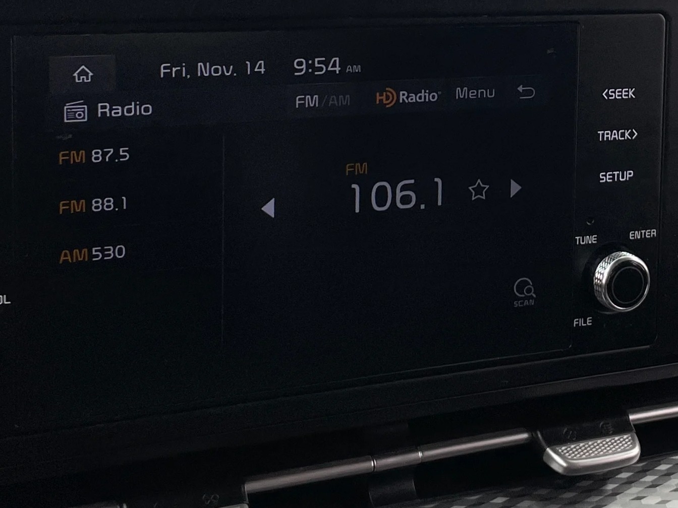 Thumbnail: 2022 Kia Carnival - 3