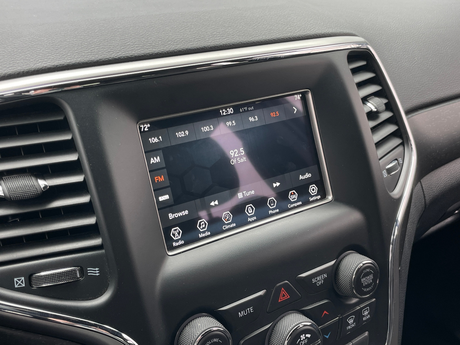 Thumbnail: 2018 Jeep Grand Cherokee - 4