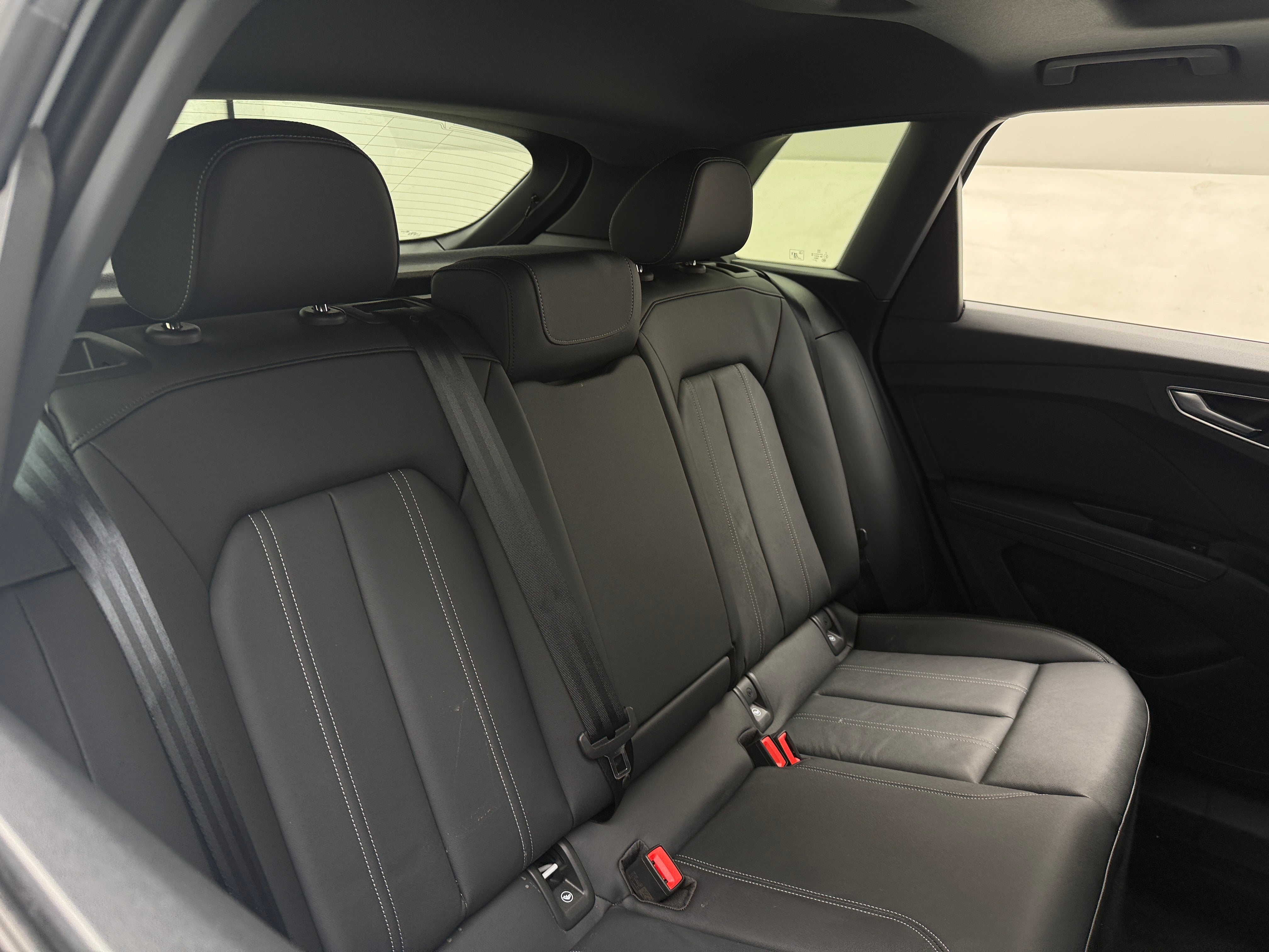 Used 2025 Audi Q4 e-tron Premium Plus with VIN WA1B5BFZ0SP037582 for sale in Oak Creek, WI