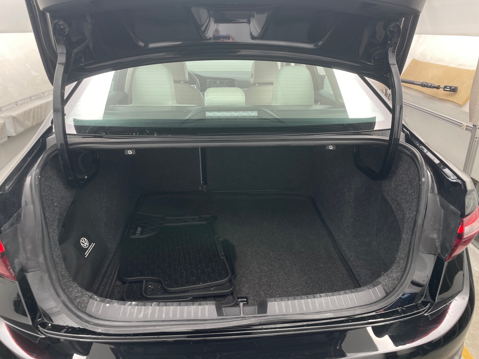 Thumbnail: 2023 Volkswagen Jetta - 6