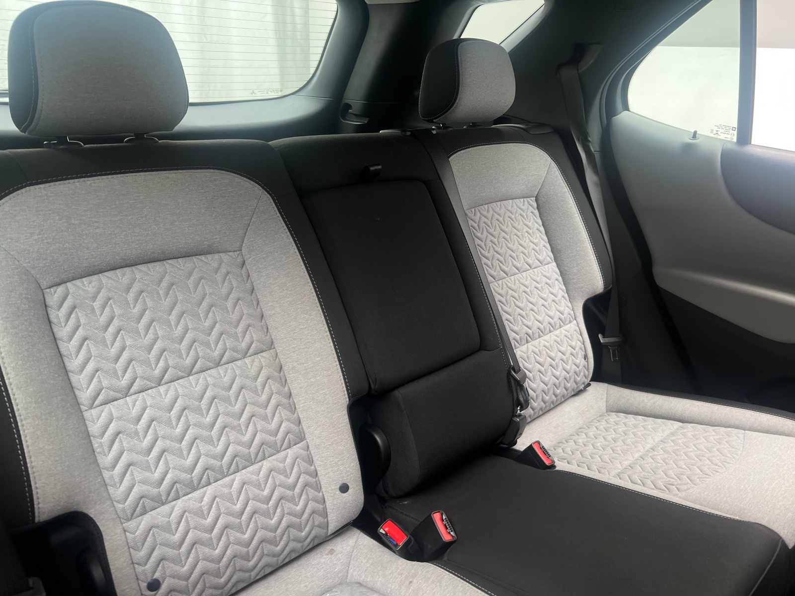 Thumbnail: 2022 Chevrolet Equinox - 6