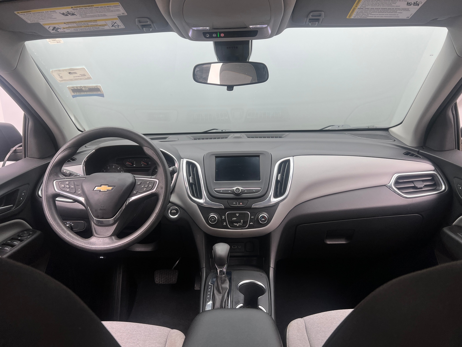 Thumbnail: 2022 Chevrolet Equinox - 3