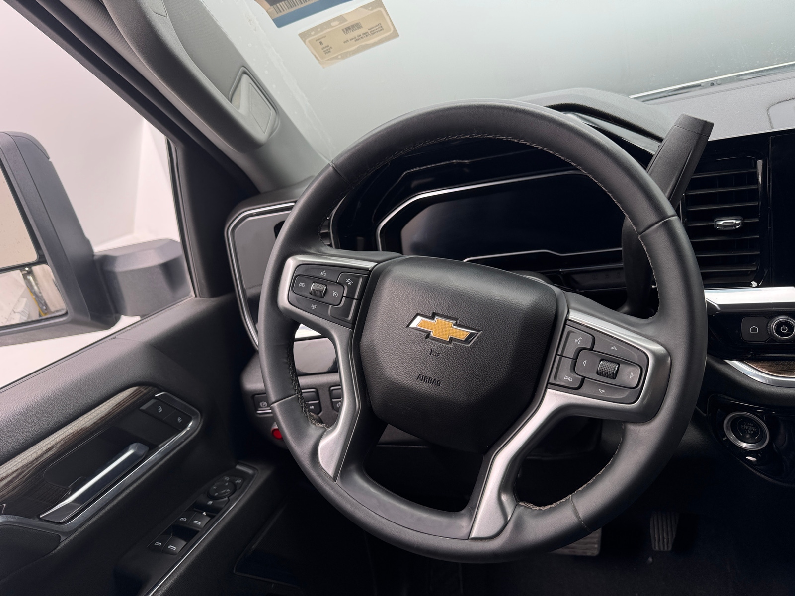 Thumbnail: 2024 Chevrolet Silverado 2500 - 5