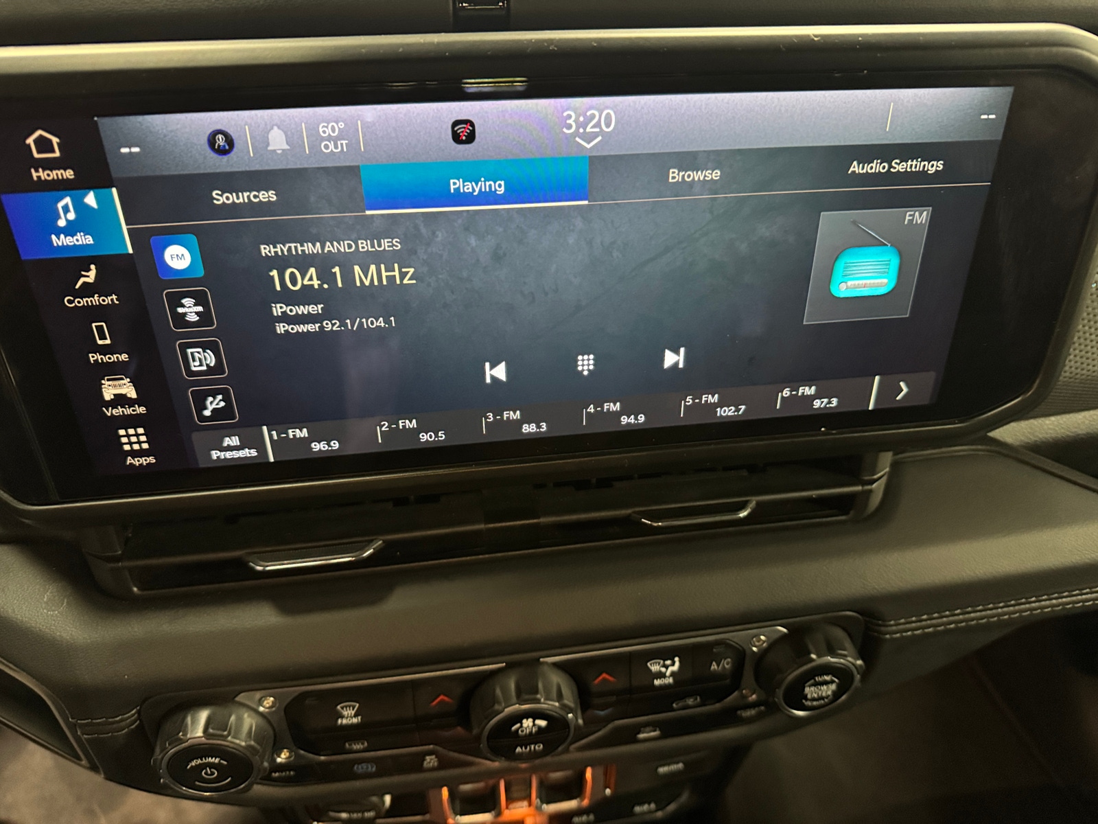 Thumbnail: 2024 Jeep Wrangler - 4