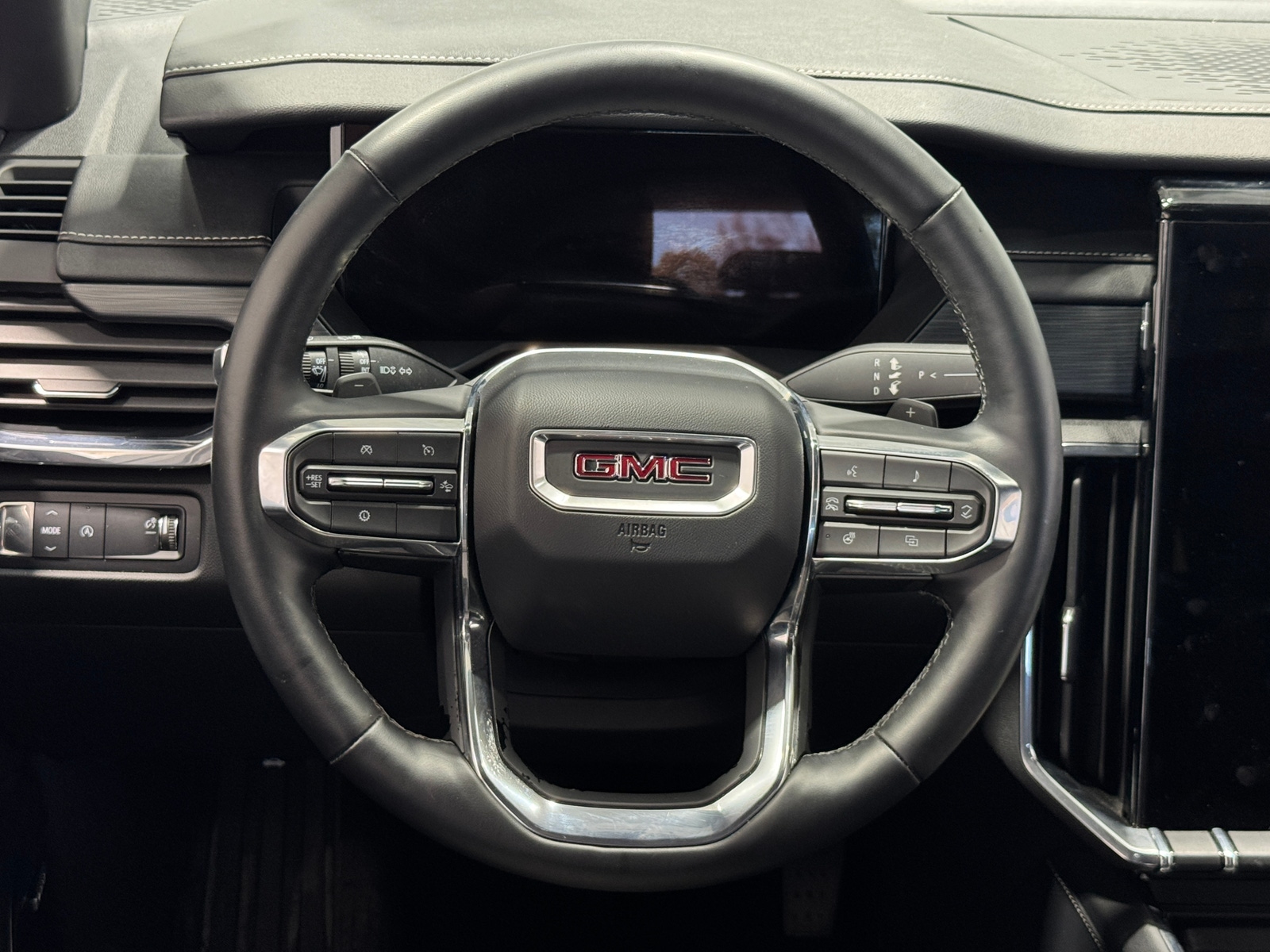 Thumbnail: 2025 GMC Acadia - 5