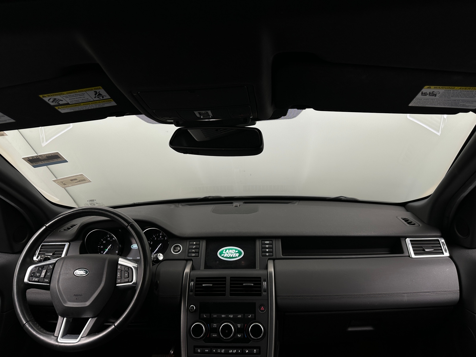 Thumbnail: 2019 Land Rover Discovery Sport - 2