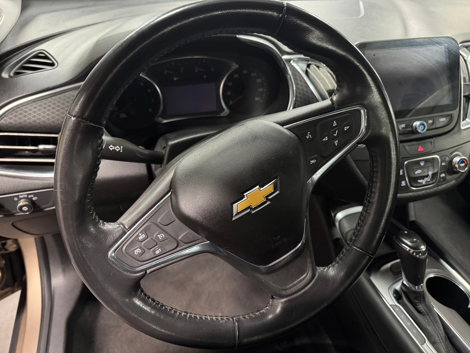 Thumbnail: 2018 Chevrolet Malibu - 5