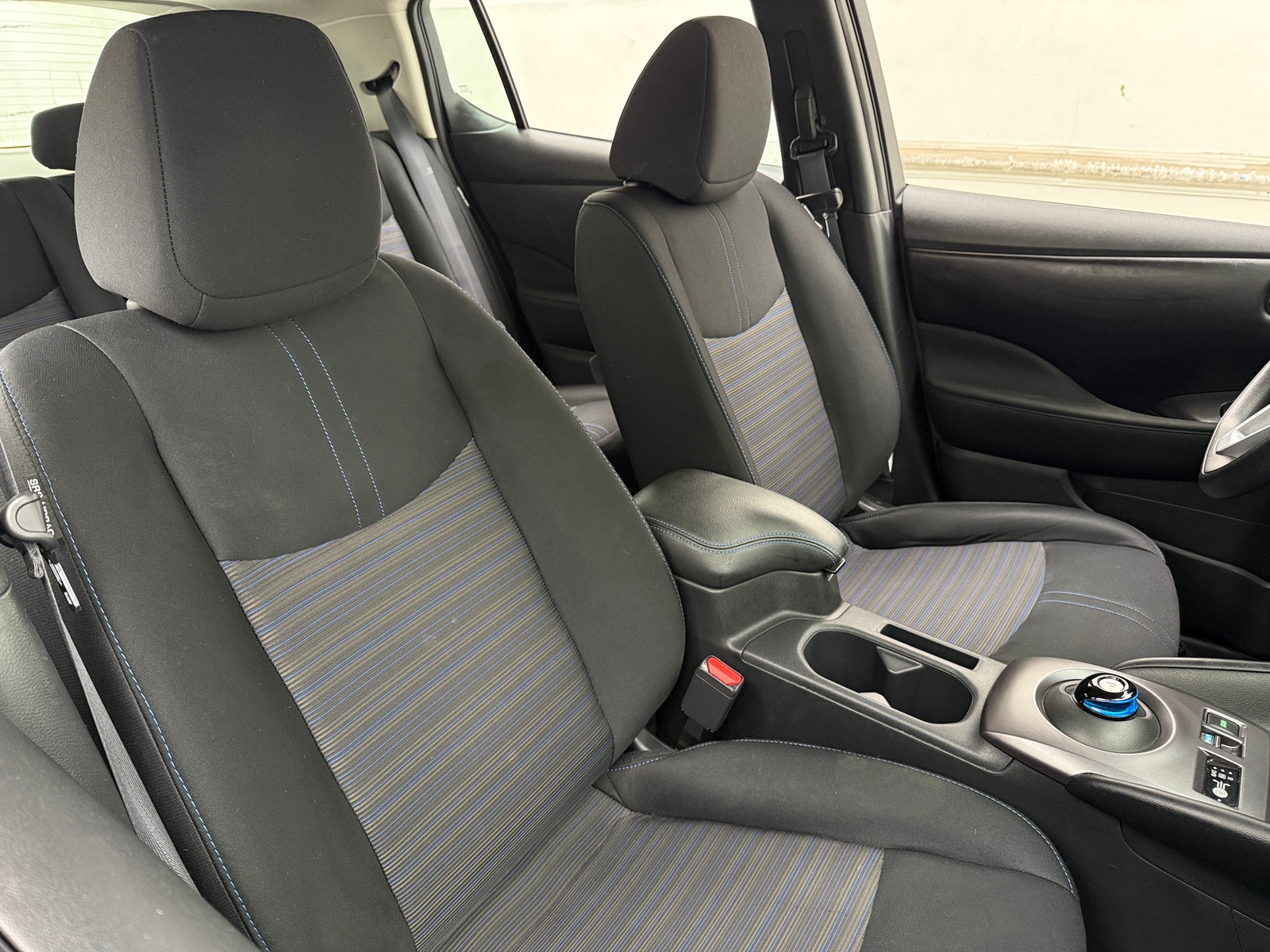 Thumbnail: 2023 Nissan Leaf - 2