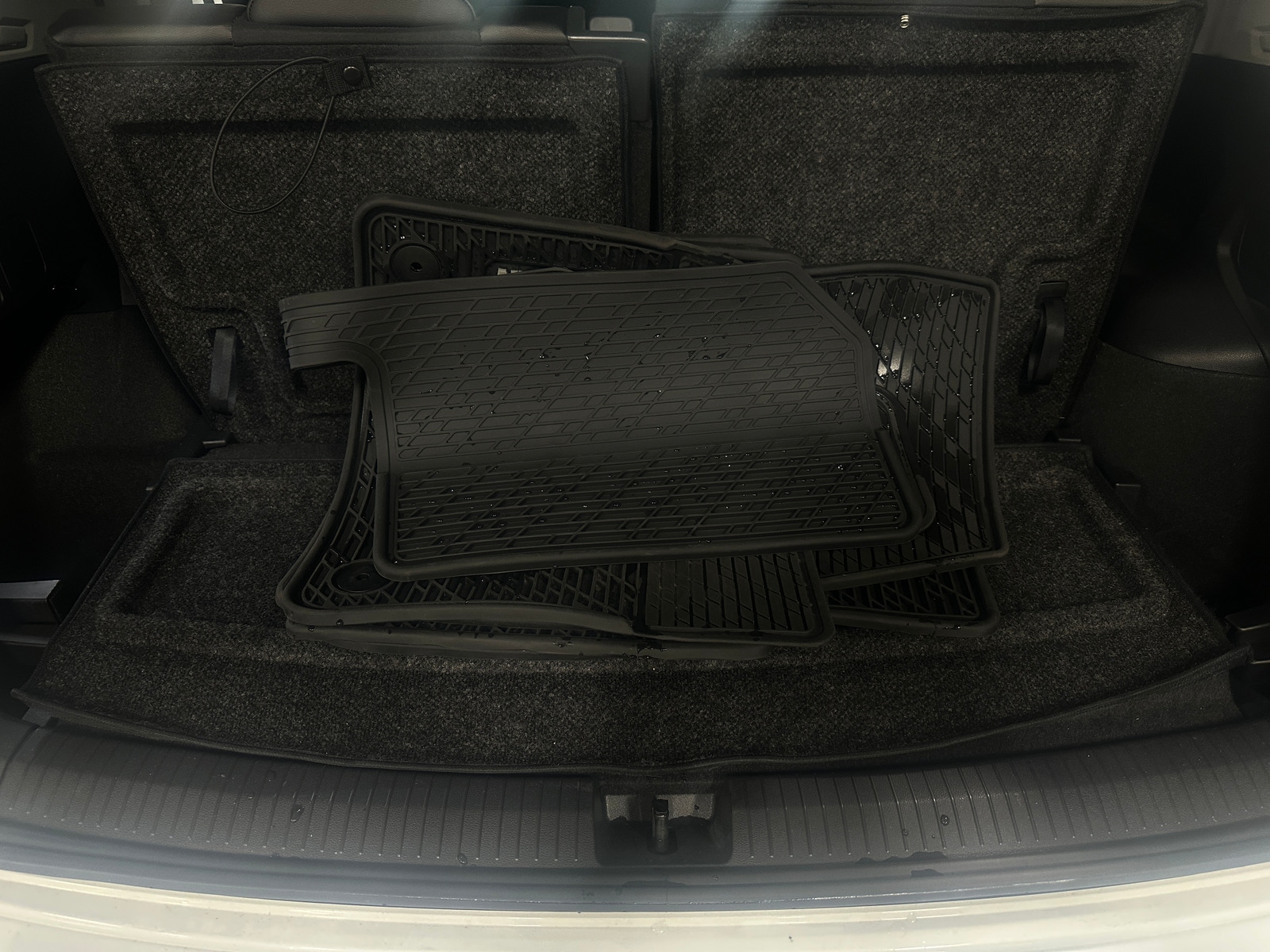 Thumbnail: 2024 Volkswagen Tiguan - 6