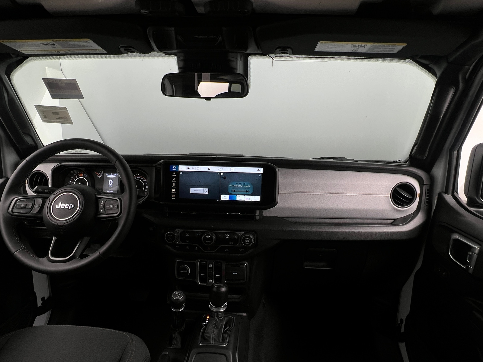 Thumbnail: 2025 Jeep Wrangler - 3