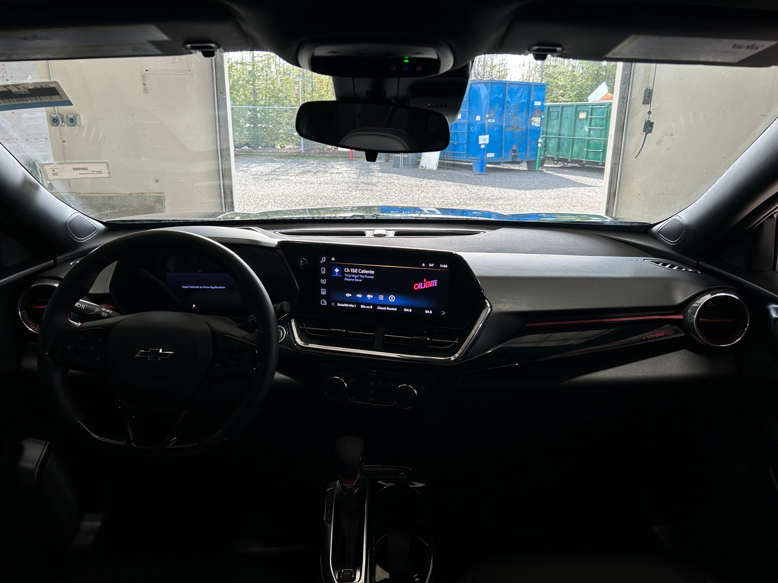 Thumbnail: 2025 Chevrolet Trax - 3