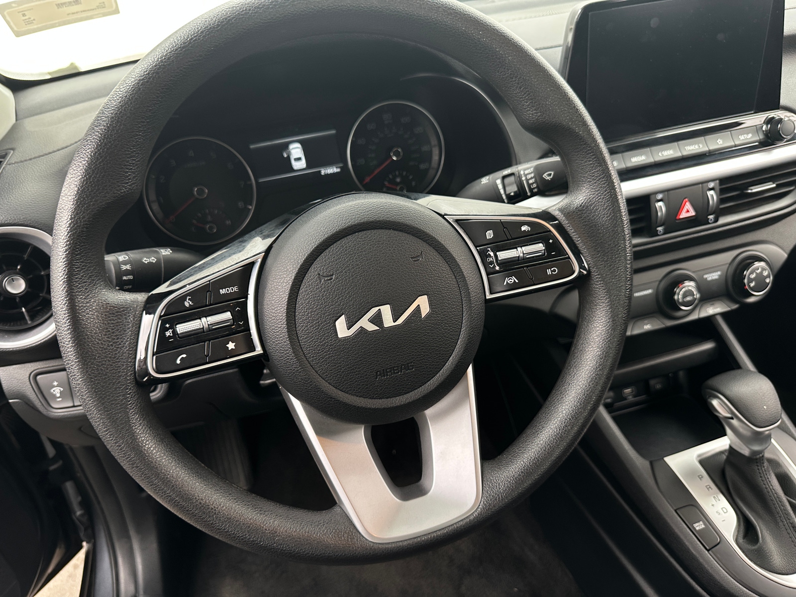 Thumbnail: 2024 Kia Forte - 5