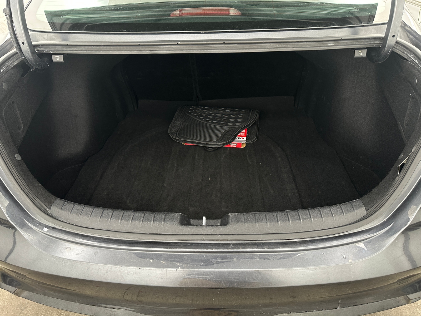 Thumbnail: 2024 Kia Forte - 7