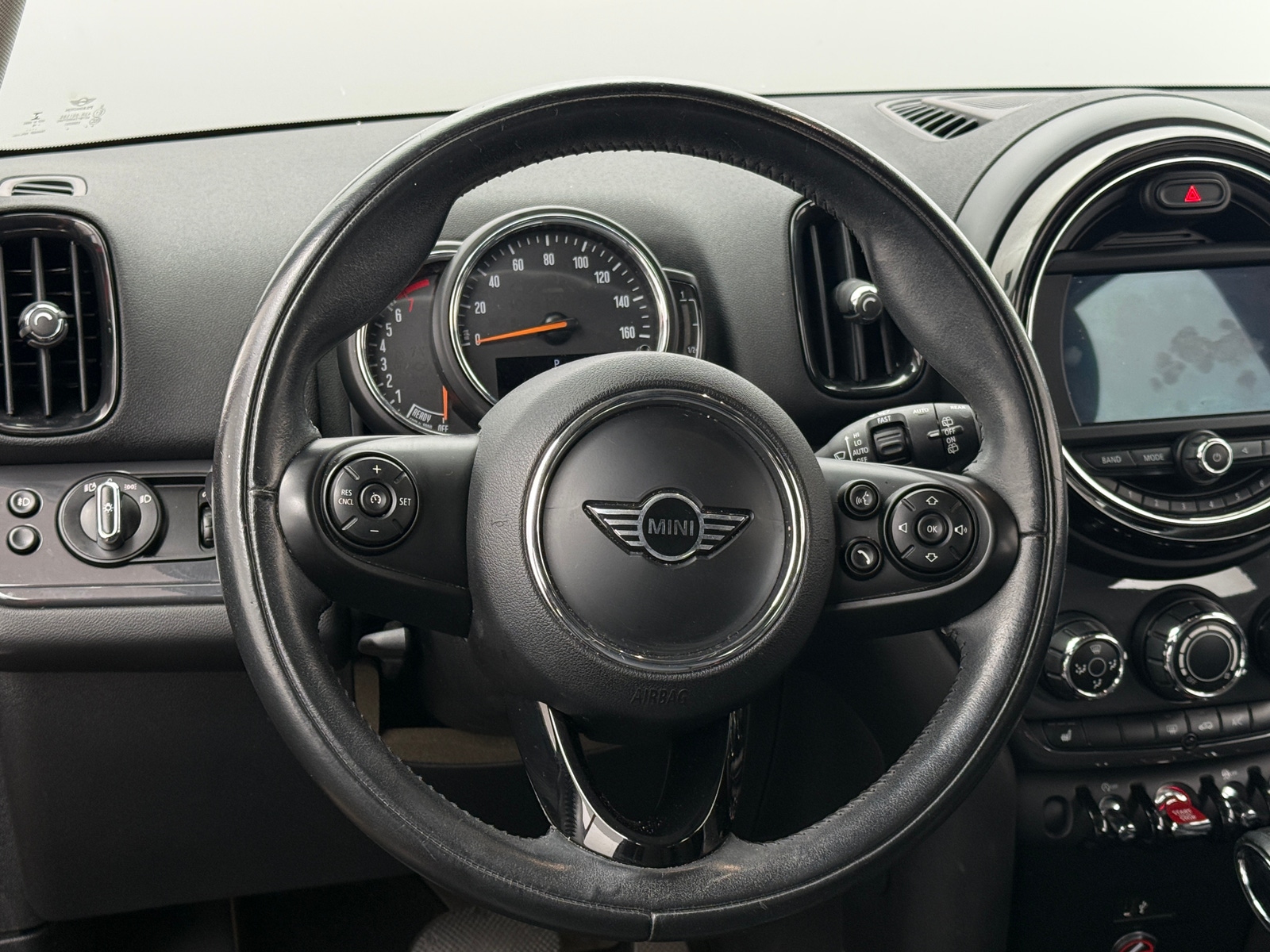 Thumbnail: 2019 MINI Cooper Countryman - 4