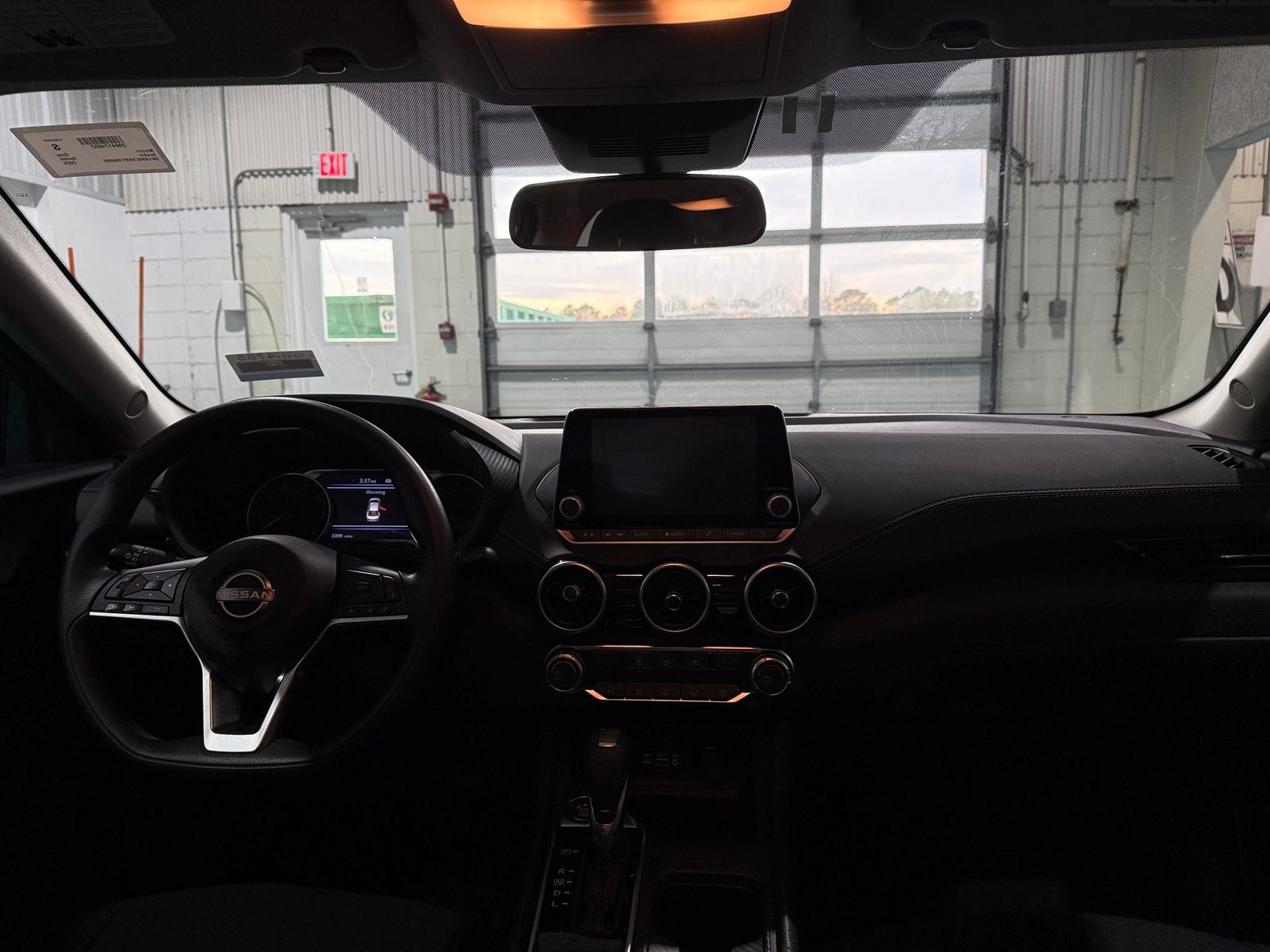 Thumbnail: 2025 Nissan Sentra - 3