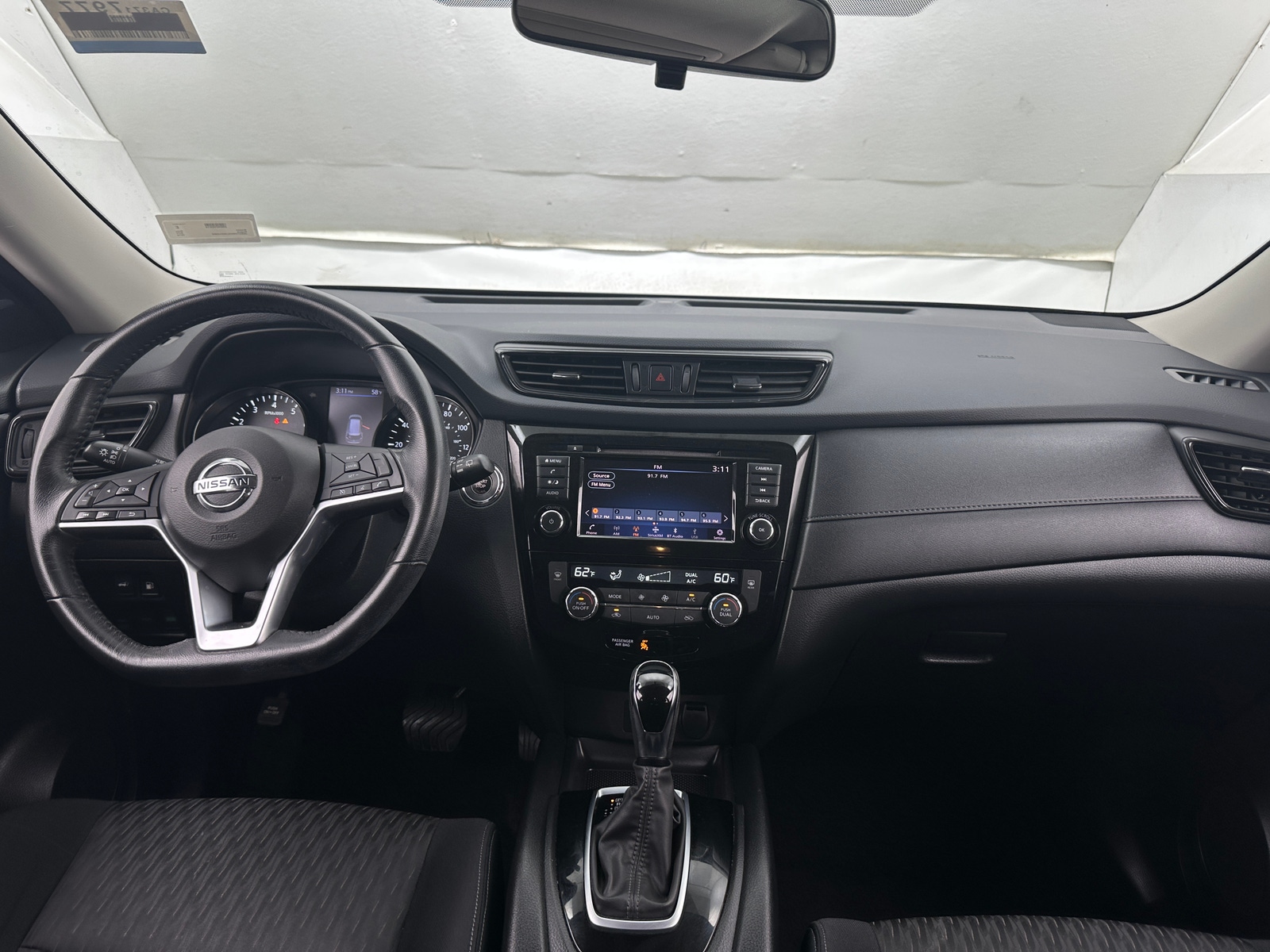 Thumbnail: 2018 Nissan Rogue - 3