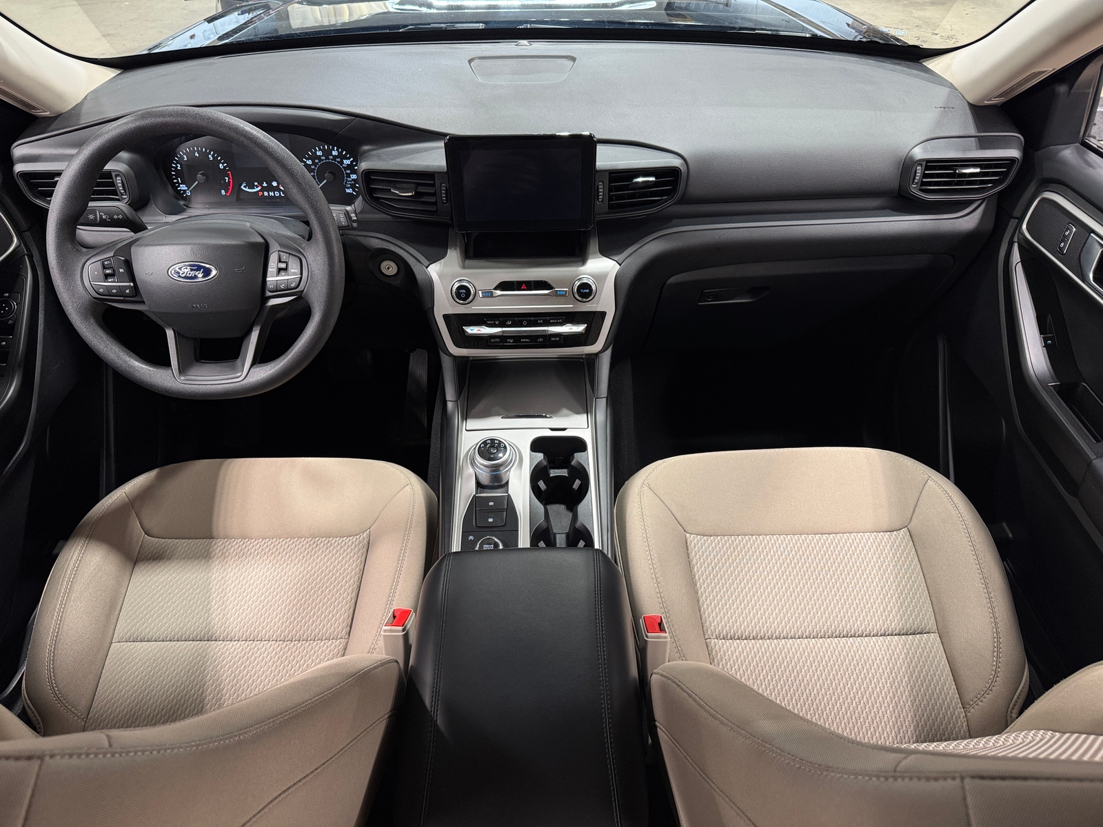 Thumbnail: 2021 Ford Explorer - 3