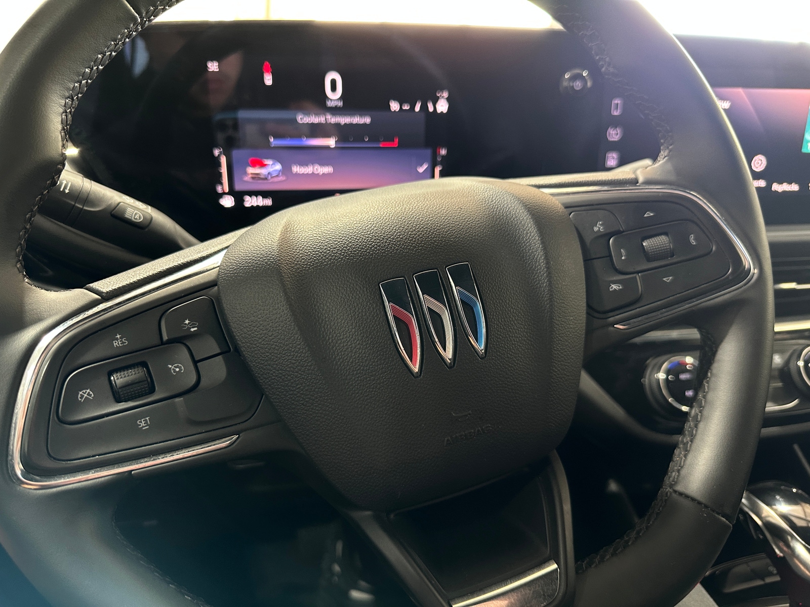 Thumbnail: 2025 Buick Envista - 4