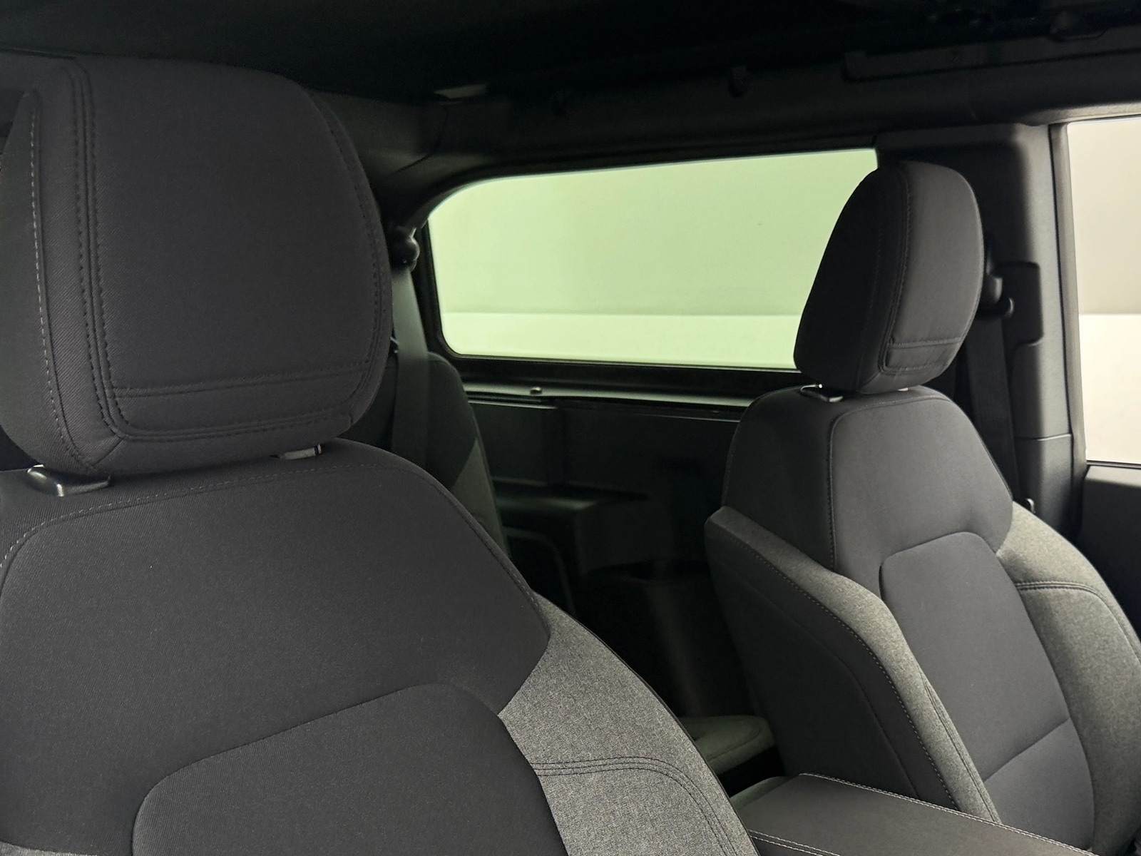 Thumbnail: 2025 Ford Bronco - 2