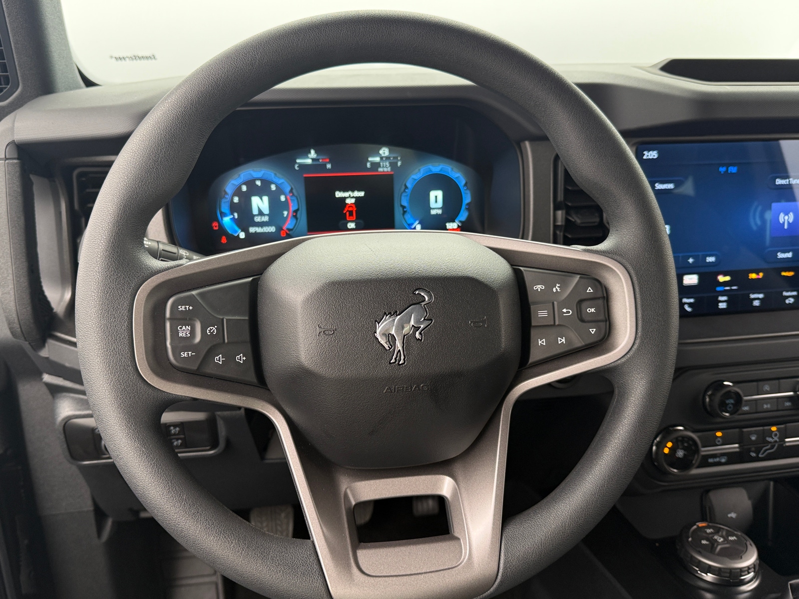 Thumbnail: 2025 Ford Bronco - 5