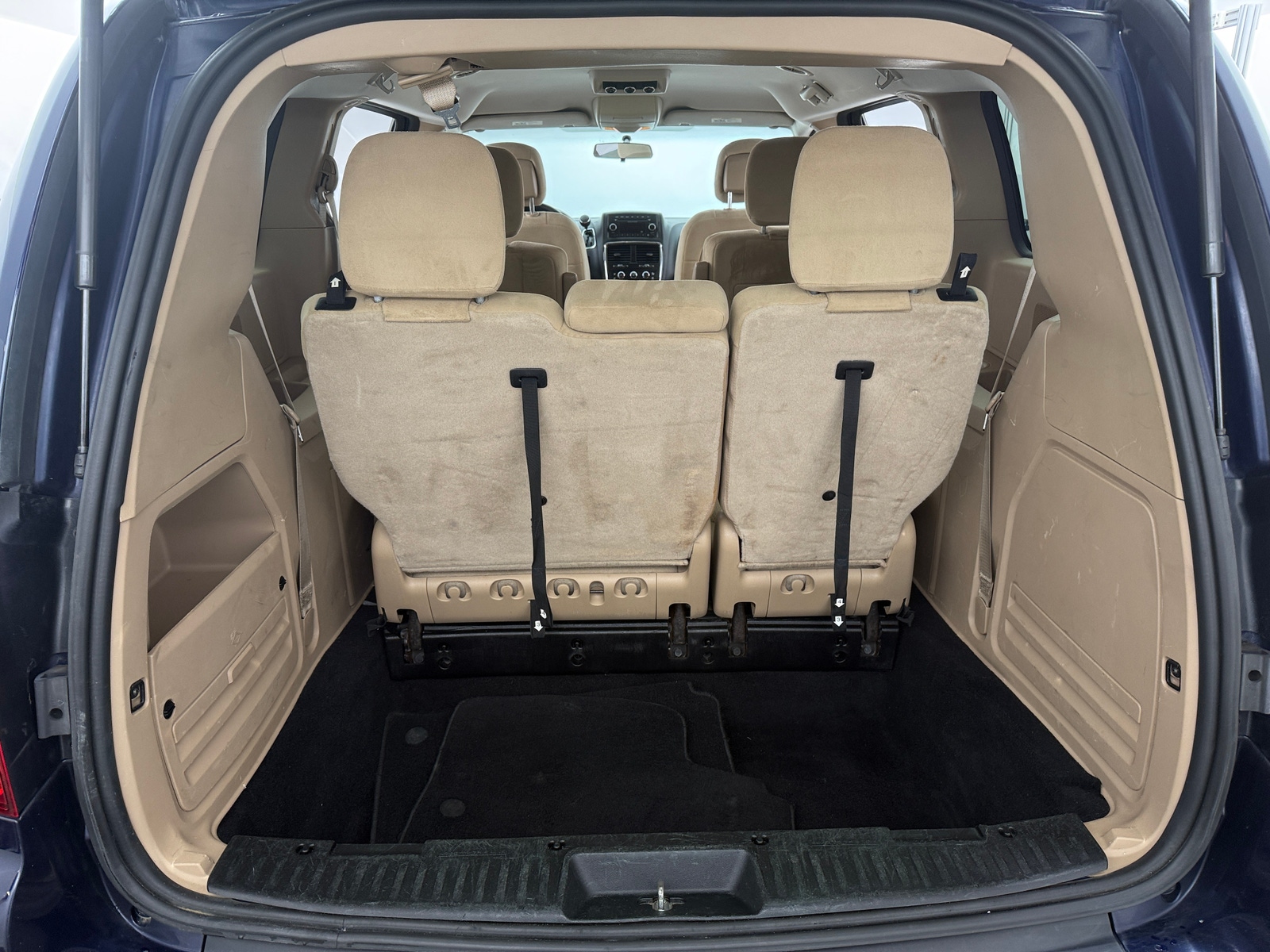 Thumbnail: 2016 Dodge Grand Caravan - 7