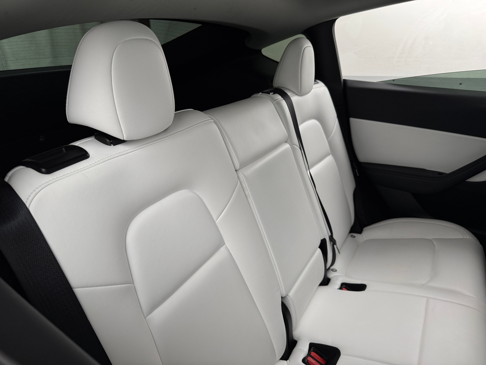 Thumbnail: 2022 Tesla Model Y - 5