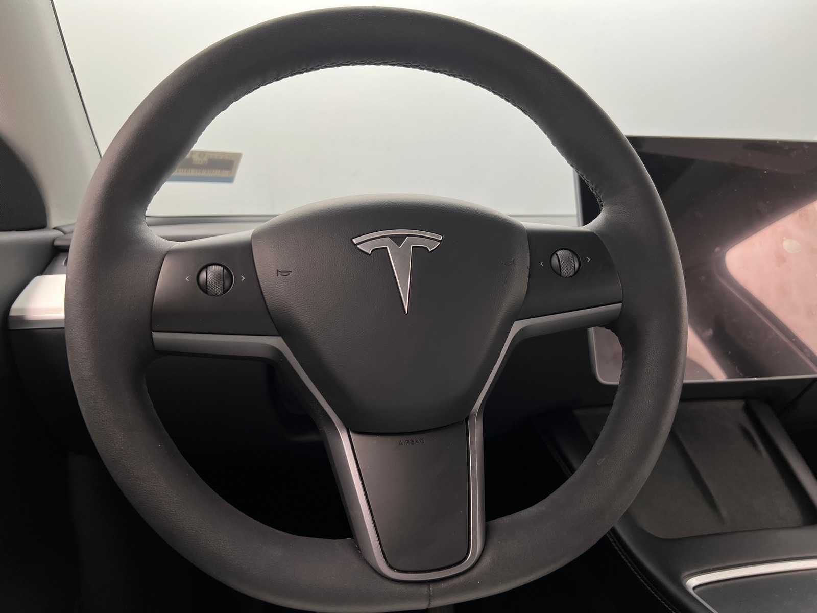 Thumbnail: 2022 Tesla Model Y - 4