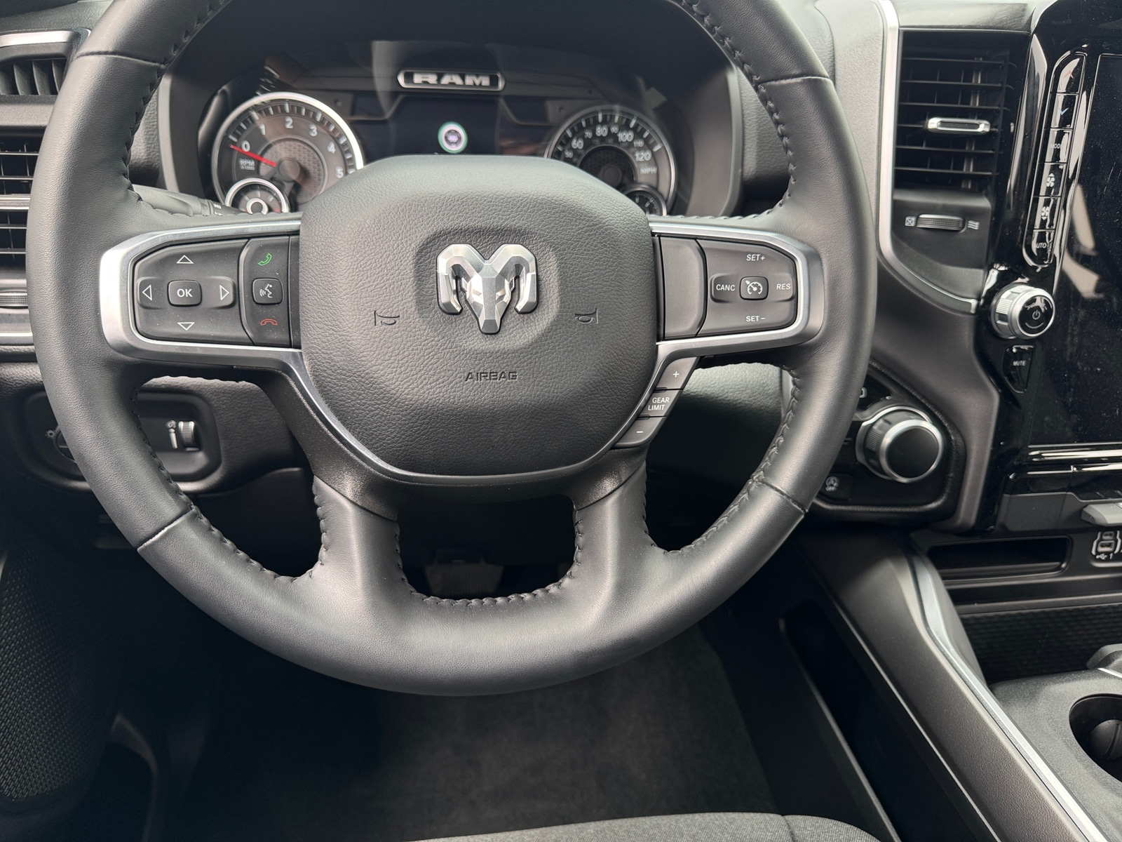 Thumbnail: 2024 RAM 1500 - 5