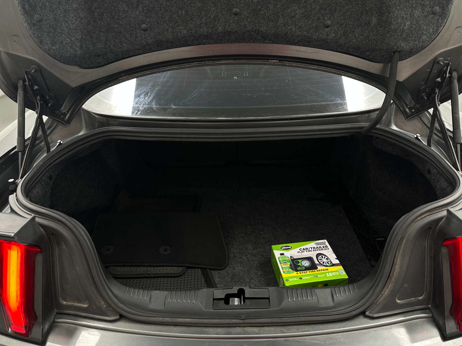 Thumbnail: 2018 Ford Mustang - 5