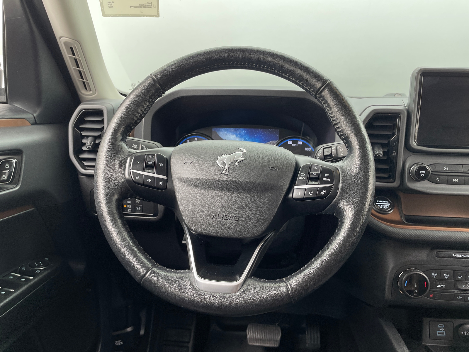 Thumbnail: 2022 Ford Bronco Sport - 4