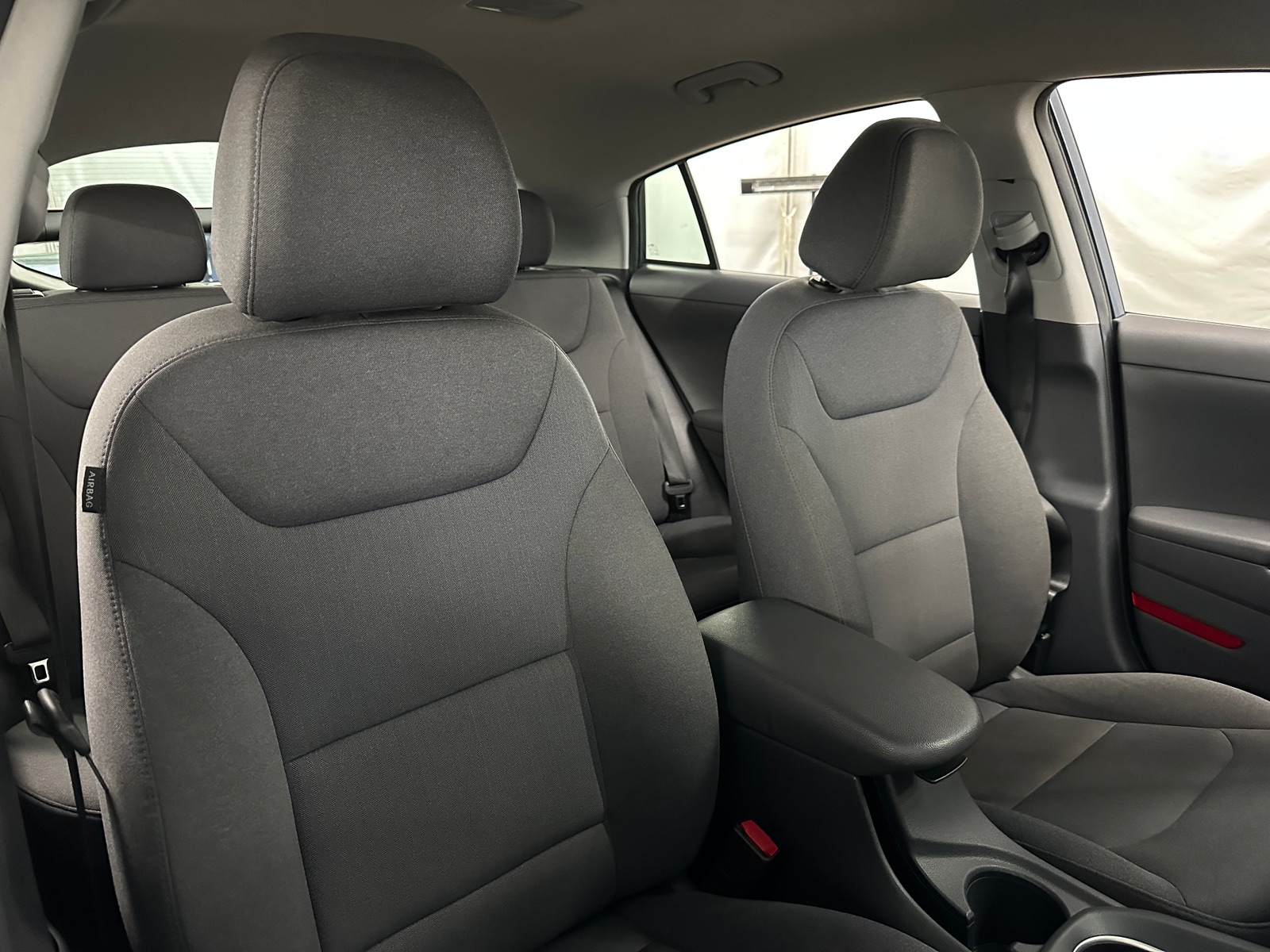 Thumbnail: 2020 Hyundai Ioniq - 2